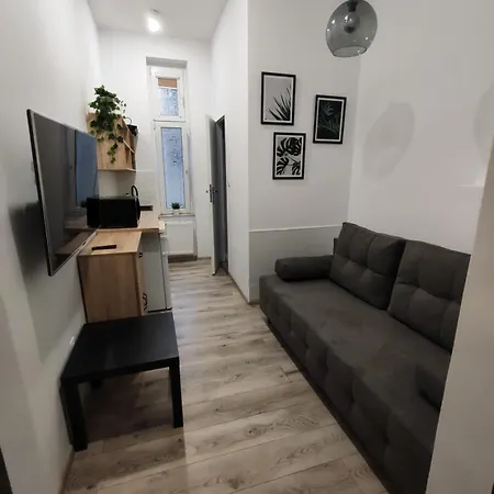 Little Room 7 - Pokoj Z Prywatna Lazienka I Aneksem Szczecin Exterior photo