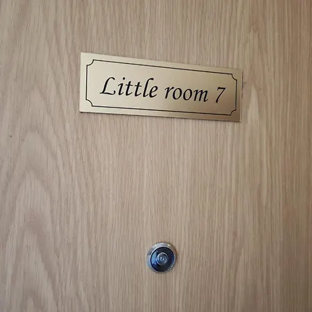 Little Room 7 - Pokoj Z Prywatna Lazienka I Aneksem Szczecin Exterior photo